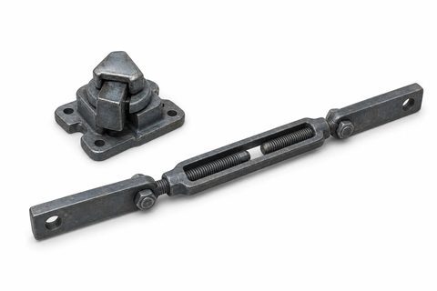 Container fitting and lashing hardware group