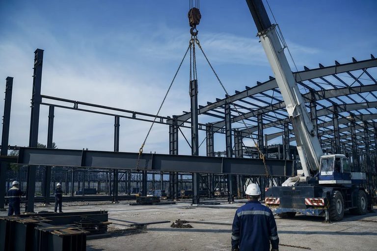 Atmospheric construction lifting scene